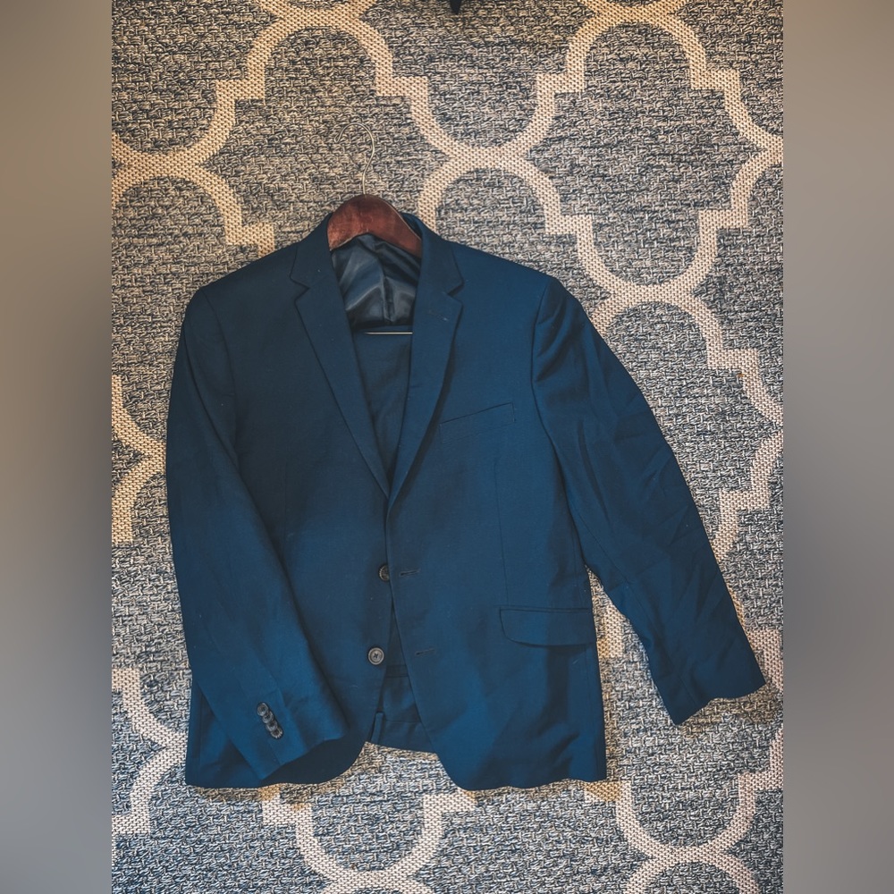 Kenneth Cole- Men Navy Blue Suit